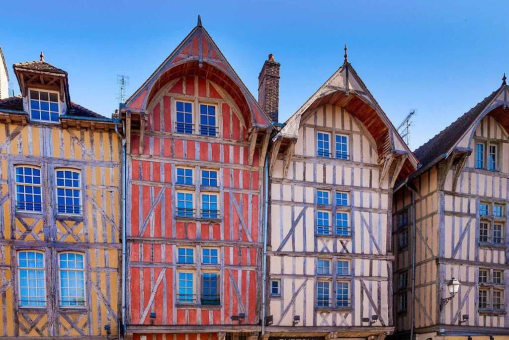 تروي Colibri Studio Coeur De Ville Mon Groom المظهر الخارجي الصورة