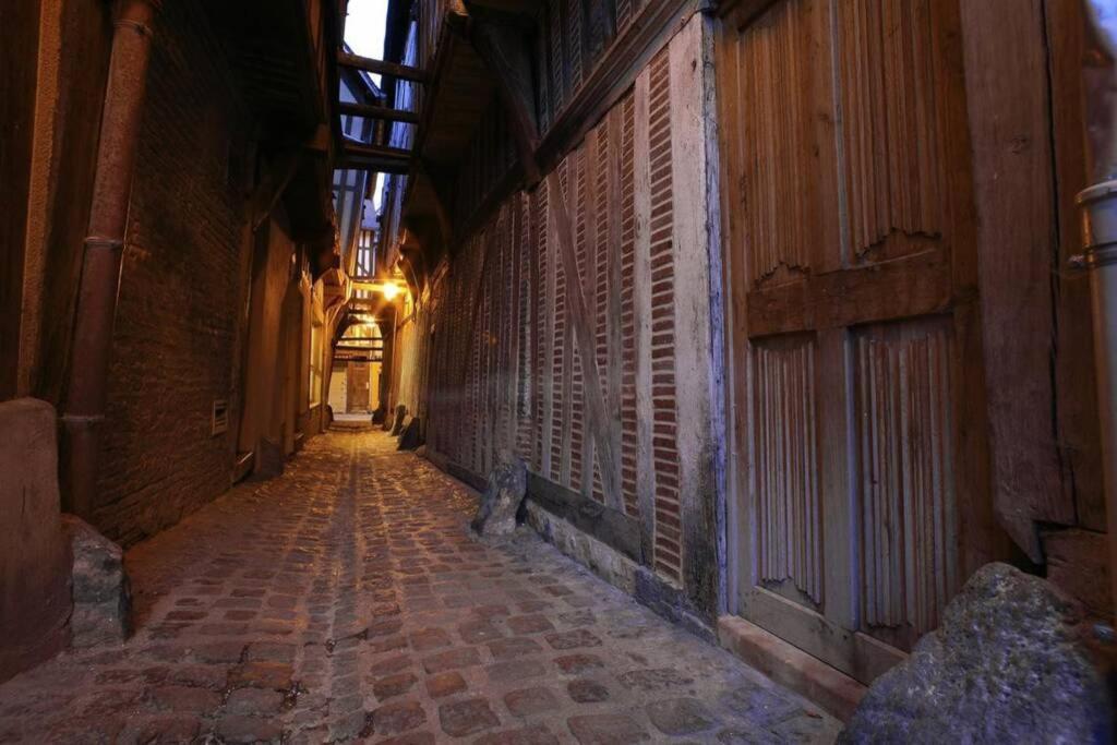 تروي Colibri Studio Coeur De Ville Mon Groom المظهر الخارجي الصورة